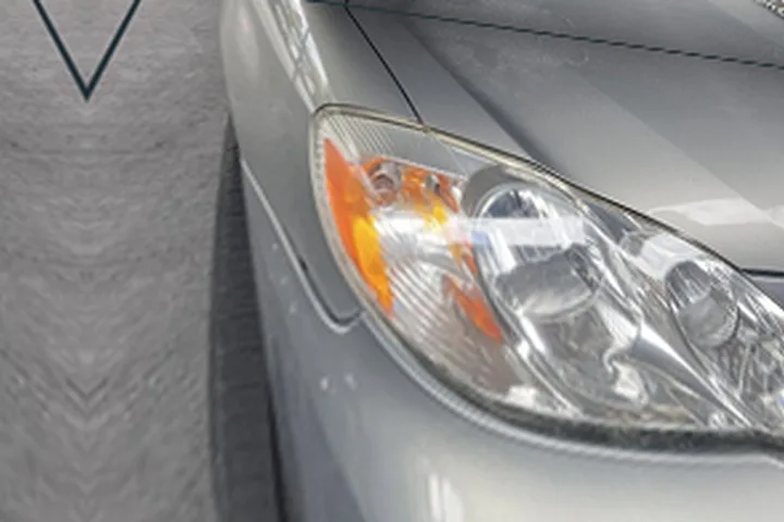 Toyota Corolla headlight after ANHEM restoration